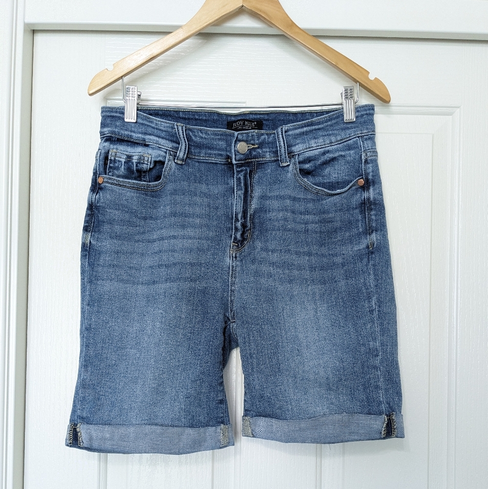 Judy Blue Women's Blue Jean Shorts XL